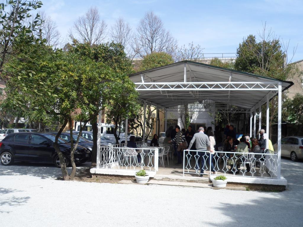 Hotel Zanarini Riccione Esterno foto