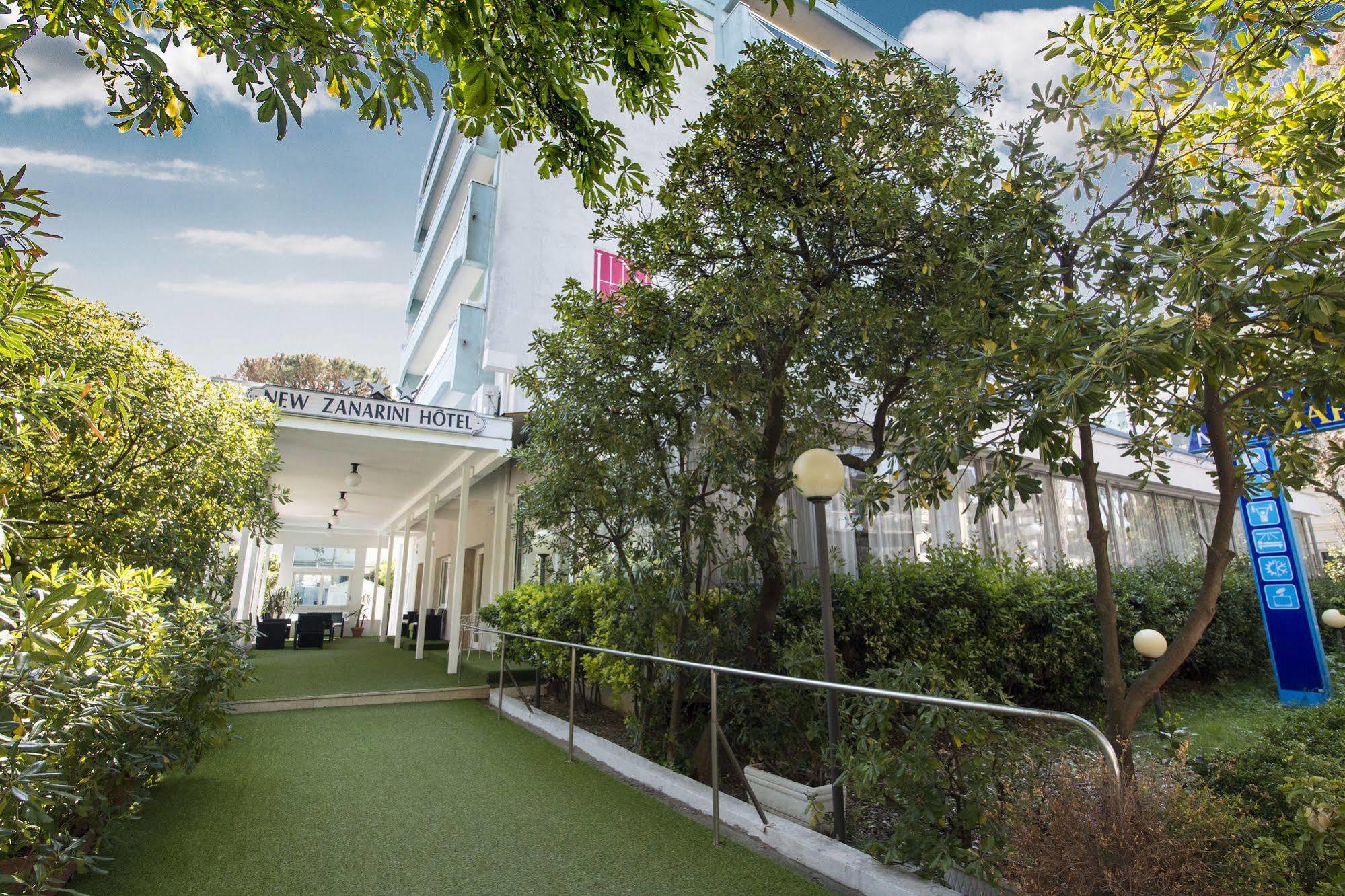Hotel Zanarini Riccione Esterno foto